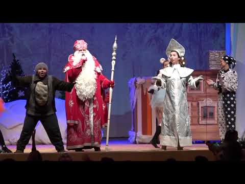 Видео: Дед Мороз из Великого Устюга в Доме Москвы. 23.12.2018