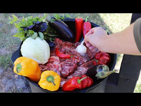 Видео: ЦАРСКИЙ ОБЕД В КАЗАНЕ НА КОСТРЕ