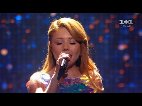Видео: Тина Кароль - Шаг, Шаг. Концерт «VIVA! Самые красивые 2018»