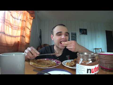 Видео: МУКБАНГ АСМР ОЛАДЬИ / БЛИНЫ / СМЕТАНА / Nutella / АРАХИСОВАЯ ПАСТА / ДЕСЕРТ / EATING ASMR Mukbang
