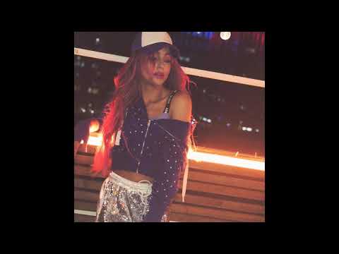 Видео: Мари Краймбрери - Пряталась в ванной (Kaydo Remix)