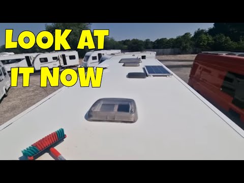 Видео: Представляем вашему вниманию новинку: смотрите, как мы очищаем крышу каравана в рекордно короткие...