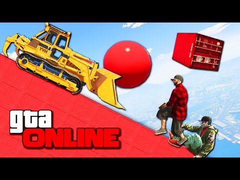 Видео: БУЛЬДОЗЕР КИДАЕТ ШАРЫ И ЯЩИКИ НА ЛЮДЕЙ, БЕГУЩИХ ВВЕРХ ПО ТРОПЕ СМЕРТИ В GTA 5 ONLINE