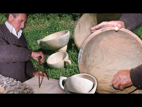 Видео: ДЕРЕВЯННЫЕ ЧАШИ, вырезанные вручную: ЧАШИ. Кустарное производство для использования в горах