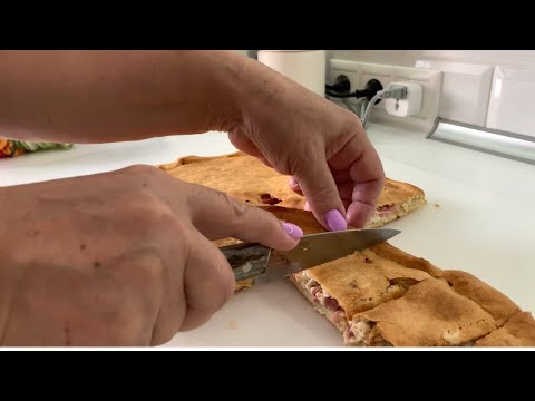 Видео: ИСПЕКЛА С УТРА ПИРОГ! ВКУСНЯТИНА ДЕВОЧКИ!