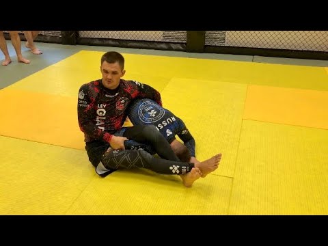 Видео: Омоплата NO GI ( Лев Гладких )