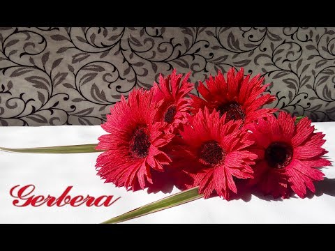 Видео: красная гербера из гофрированной бумаги/ red gerbera of corrugated  paper