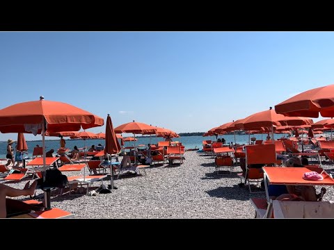Видео: Пляж в Италии. #ОзероГарда #Дезенцано #цены #гдепоплаватьвиталии #италия