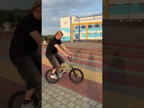 Видео: Культура BMX в Кобрине #кобрин #новости #news #беларусь #лето #школа #bmx