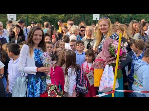 Видео: Добре дошли, второкласници! Добре дошли, отново в любимото на всички Второ училище!