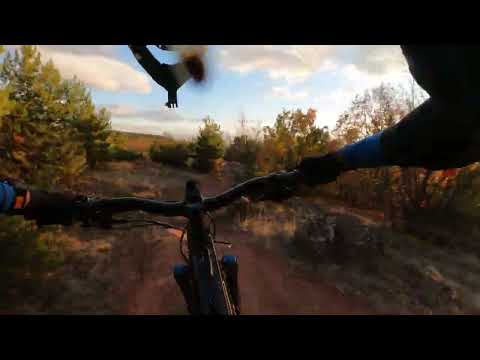 Видео: Lokorsko Enduro на сляпо срещу слънцето 😀 E-Bike # Specialized Turbo Levo 3 + GoPro10