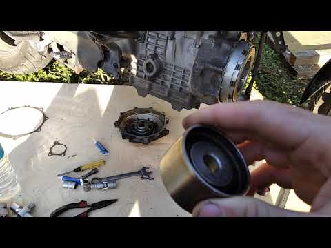 Видео: Honda ST1100 Pan European - Замена ГРМ