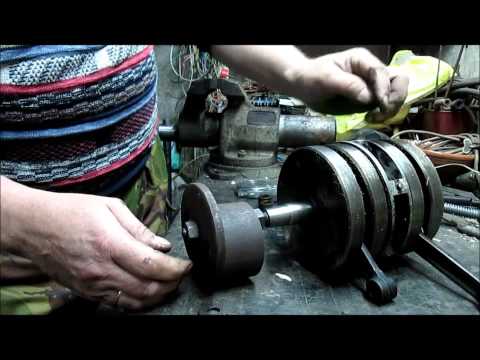 Видео: Запресовка колленвала ЯВЫ в картер