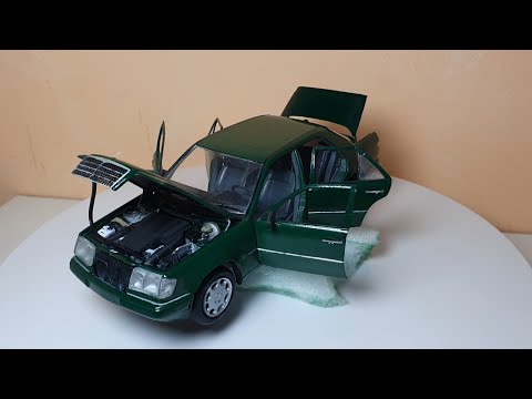 Видео: Mercedes-Benz W124 ModellingMaster сборная модель 1/24 (часть 6)