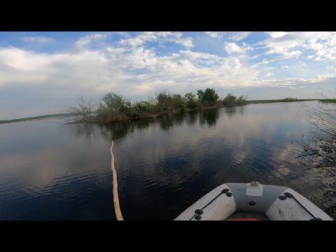 Видео: рыбалка на паук подъёмник в непролазных местах