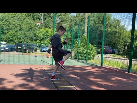 Видео: Координационная лестница. Борьба. Единоборства. Быстрые ноги.