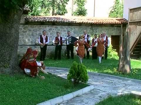 Видео: Бански Старчета - "Цветините очи черешови"/ Banski Starcheta - Tzvetinite ochi chereshovi