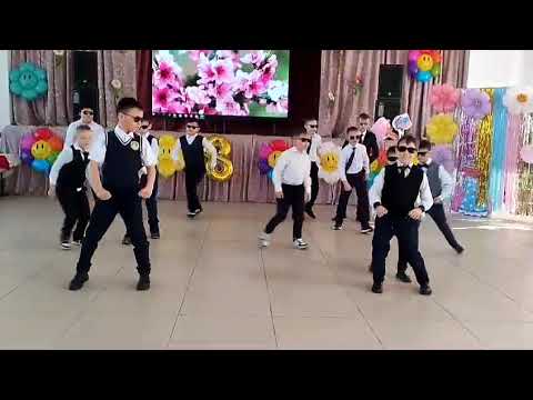Видео: #rsuperhits#dance#танец наши красавцы 4Б класса