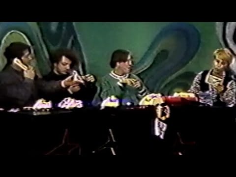 Видео: «Агата Кристи» в гостях программы «У Ксюши» (РТР, 13.11.1994).