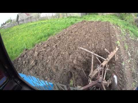 Видео: Пашня мтз 82. Быстрая настройка регулировка плуга