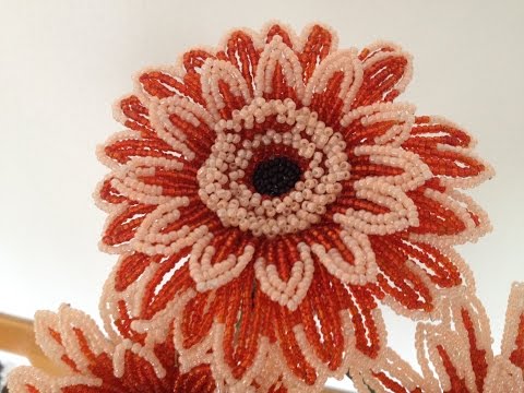Видео: ГЕРБЕРА из БИСЕРА. Tutorial: Beaded Gerbera. МК. Часть 3/3