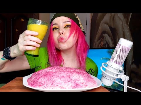 Видео: Селедка под шубой и копченые крылья мукбанг/болталка/mukbang