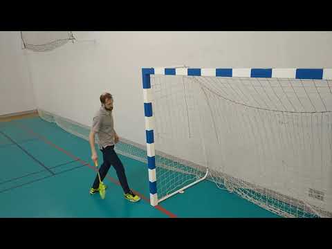 Видео: Ракетка обгоняет руку. (Старая техника) Racquet before hand