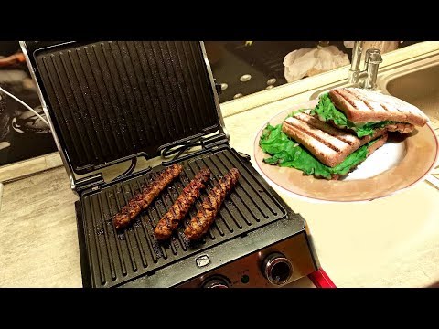 Видео: Обзор гриля KitFort KT-1629 ! Готовим сэндвичи и жарим колбаски Мираторг на гриле