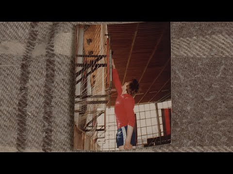Видео: Волейбол. Как увеличить прыжок. Советы от Олимпийского чемпиона Александра Ермилова