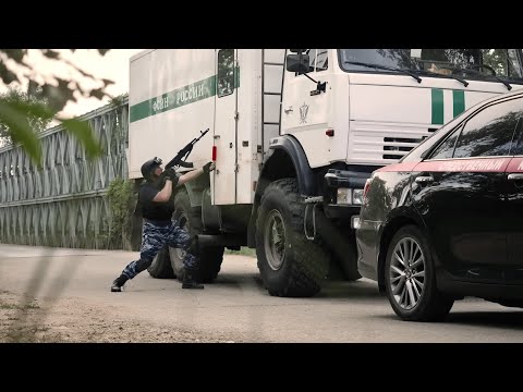 Видео: КРУТОЙ БОЕВИК! ПЕРЕОДЕТЫЕ БАНДИТЫ ЛОВКО УНИЧТОЖАЮТ СПЕЦНАЗ! Мститель. Страшный лес! Русский фильм