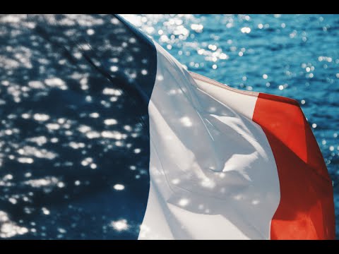 Видео: Пишем по-французски ✍️  | Диктант | Уровень B1