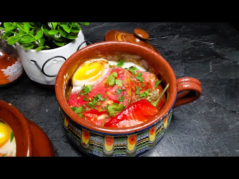 Видео: Мега Вкусно, Традиционно, Българско.. Сирене по шопски! #balkanfood #bulgaria