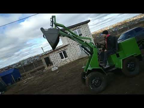 Видео: Мини погрузчик крабовый ход.