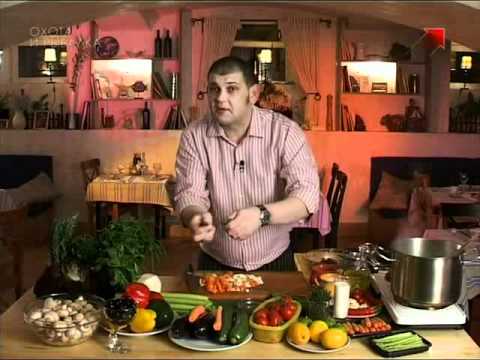 Видео: ЛОСЬ В ГУЛЯШЕ