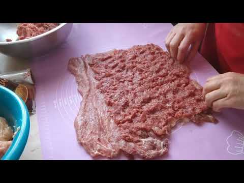 Видео: Як я готую смачні м'ясні рулети і які вони вийшли ...