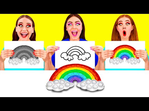 Видео: Кто Лучше Нарисует Предмет, Получит Его | Смешные Челленджи от DuKoDu Challenge