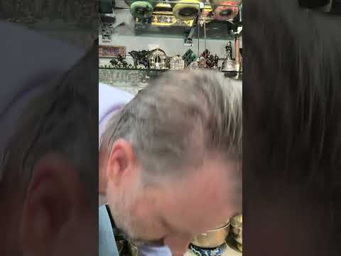 Видео: Співочі тибетські Чаши Сі, Ре. Sahasrara chakra, Svadhisthana. Ре мінор.  Сахасрара, Свадхістана