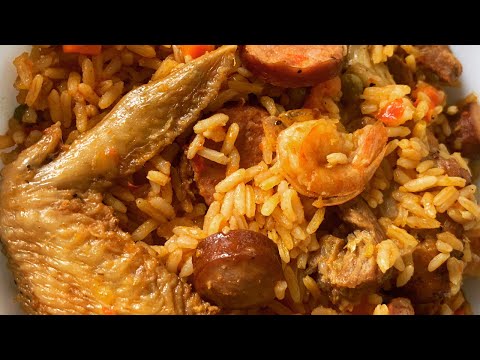 Видео: Знаменитый либерийский джоллоф-райс