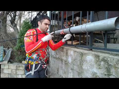 Видео: Крепление перил к опоре при наведении (восстановлении)