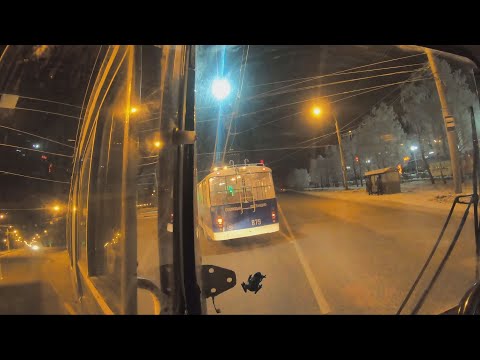 Видео: Иней на проводах ! | Троллейбус ЗиУ. Чебоксары.