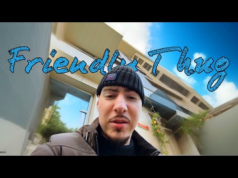 Видео: Friendly Thug гуляет по Питеру! Встречи с фанатами, жизненные советы и откровения о цензуре