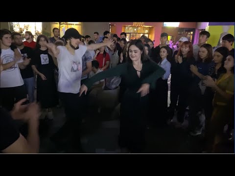 Видео: Девушки Танцуют Супер Казахстан ALISHKA Алматы Лезгинка 2023 Kazaxstan Lovzar Dance Lezginka Ловзар