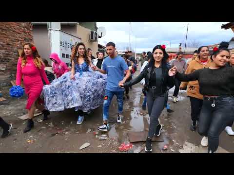 Видео: годеж Васко и Наталия