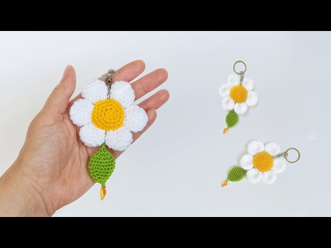 Видео: 🌼Супер классный🌼Как вязать брелок РОМАШКУ амигуруми /  Цветы крючком🌼