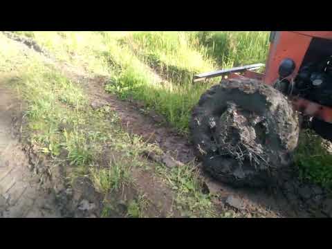 Видео: МТЗ 82 и Т-40. Засадили трактора, перевернули телегу.