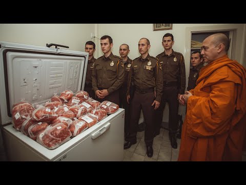 Видео: Шок! Полиция обнаружила в храме холодильник с трупам набитый человеческими органами Реальная история