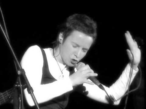 Видео: Сурганова и Оркестр - Птицы