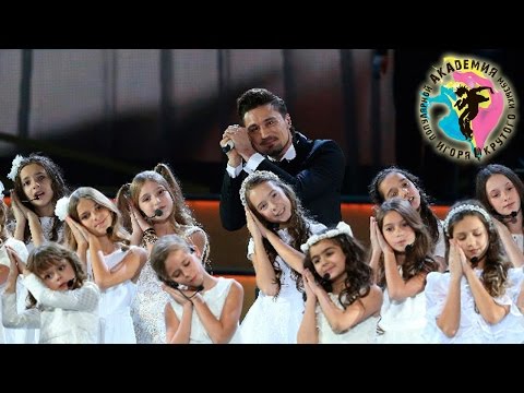 Видео: Дима Билан и Хор Академии Игоря Крутого - Не молчи