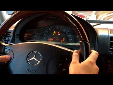 Видео: Mercedes G500 Функции!приборная панель!бортовой компьютер!