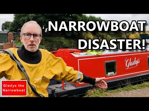 Видео: Катастрофа на узкой лодке! (В Мидлвиче)